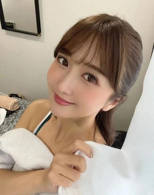 av女希岛,AV女星的神秘世界